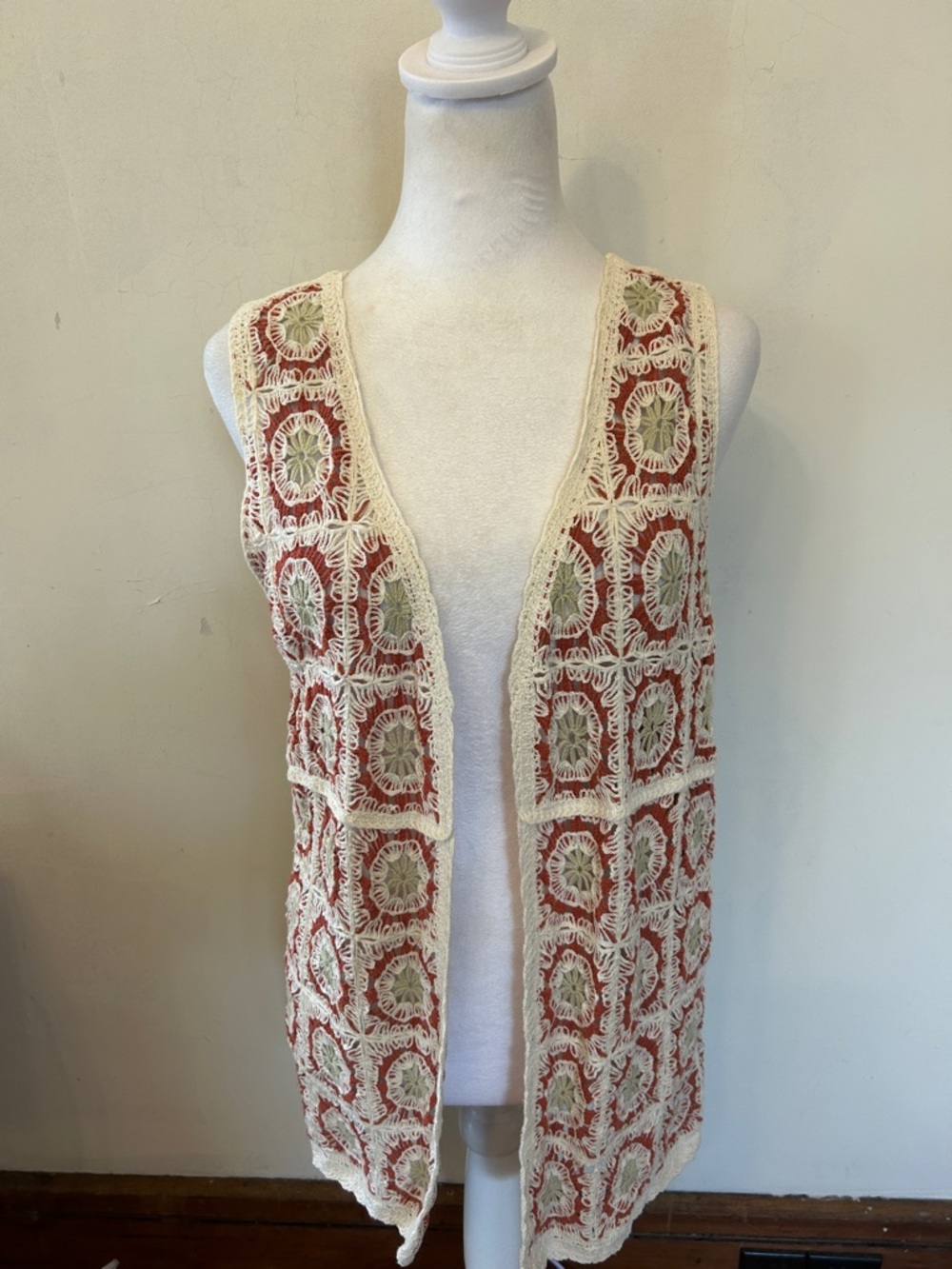 Rachel Zoe Crochet Open-Front Vest in Cream and Rust Size S/M EUC
